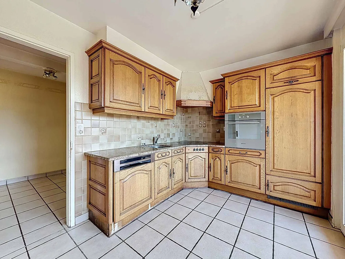 Appartamento mansardato 4.5 stanze, ottima esposizione al sole - Foto 3 di 10