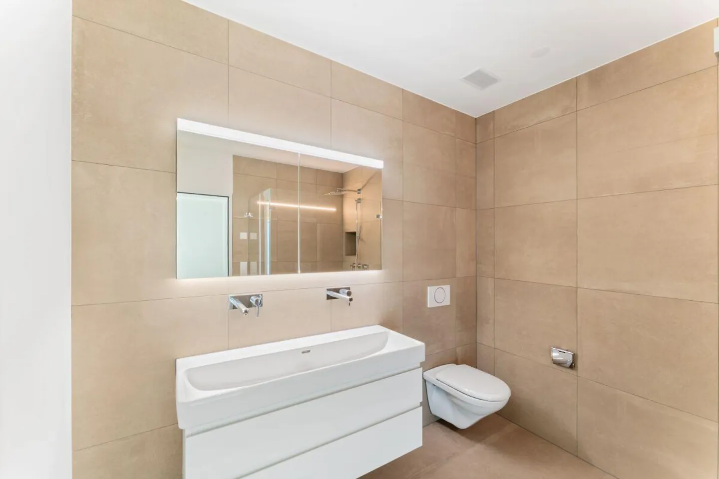 Prima o seconda residenza: Appartamento nuovo esclusivo in posizione privilegiata - Foto 10 di 13