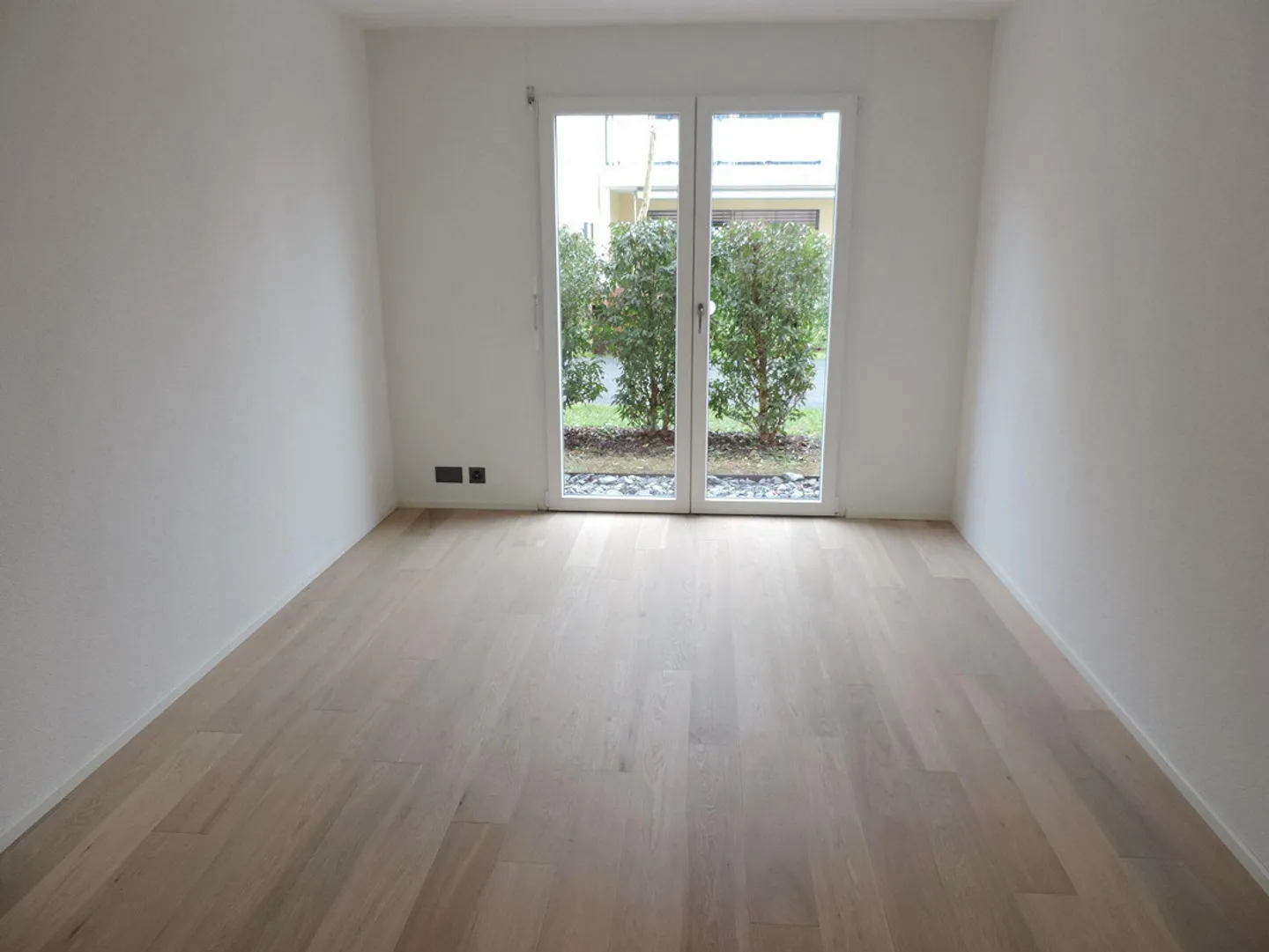 Superbe appartement de 4,5 pièces au rez-de-chaussée - Photo 11 sur 11
