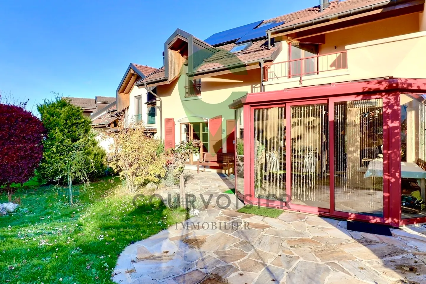 Charming Villa in Colombier - Photo 3 of 13