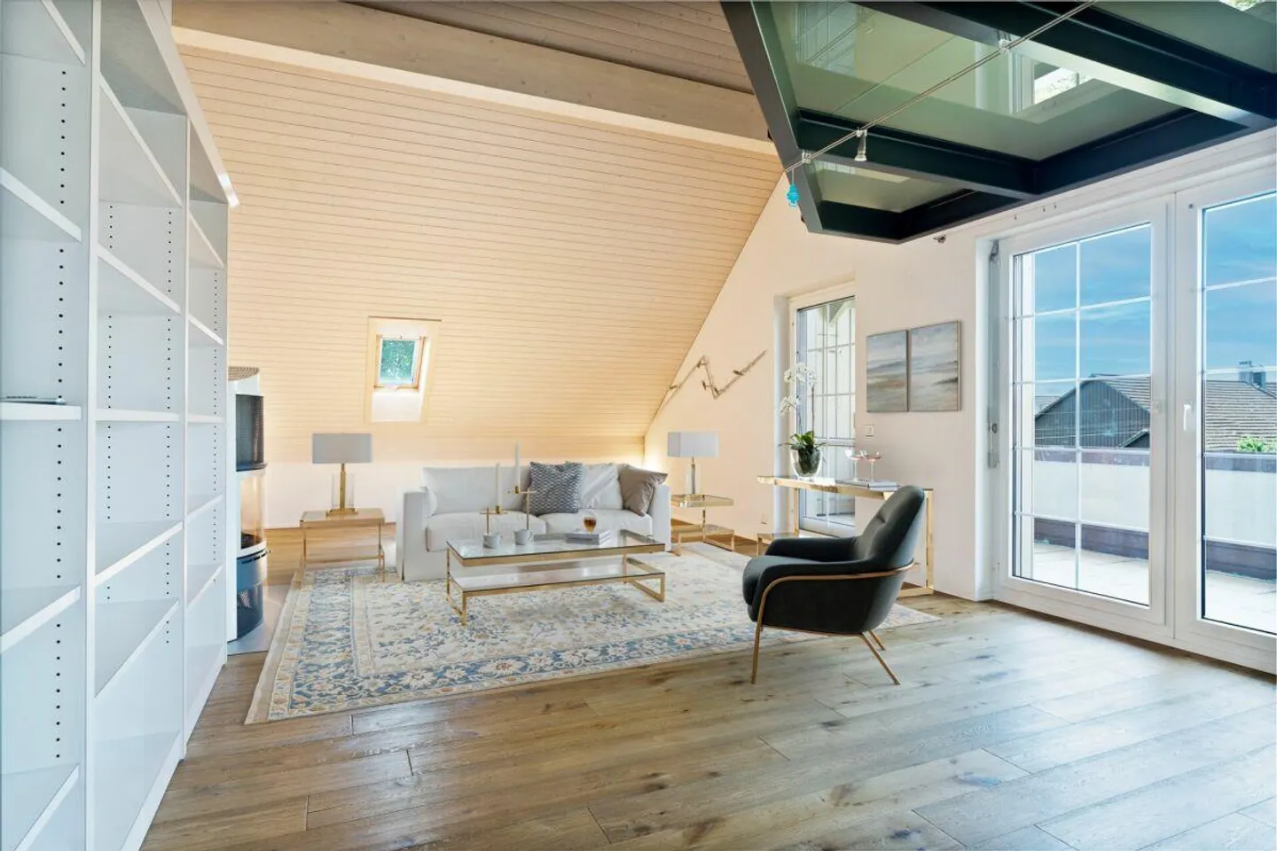 Vivere, lavorare e benessere su 165 m2 di superficie abitabile nel attico di 4,5 stanze a Rickenbach ZH - Foto 1 di 13