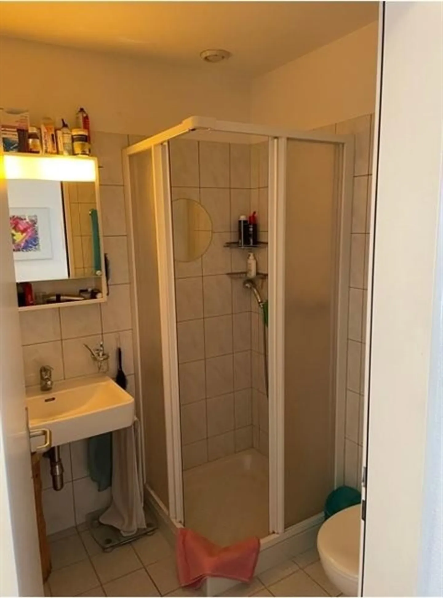 «Luminoso e pratico appartamento di 3.5 locali in zona centrale a Locarno-Solduno / Helle und praktische 3.5-Zimmer-Wohnung in Locarno-Solduno» - Foto 10 di 20
