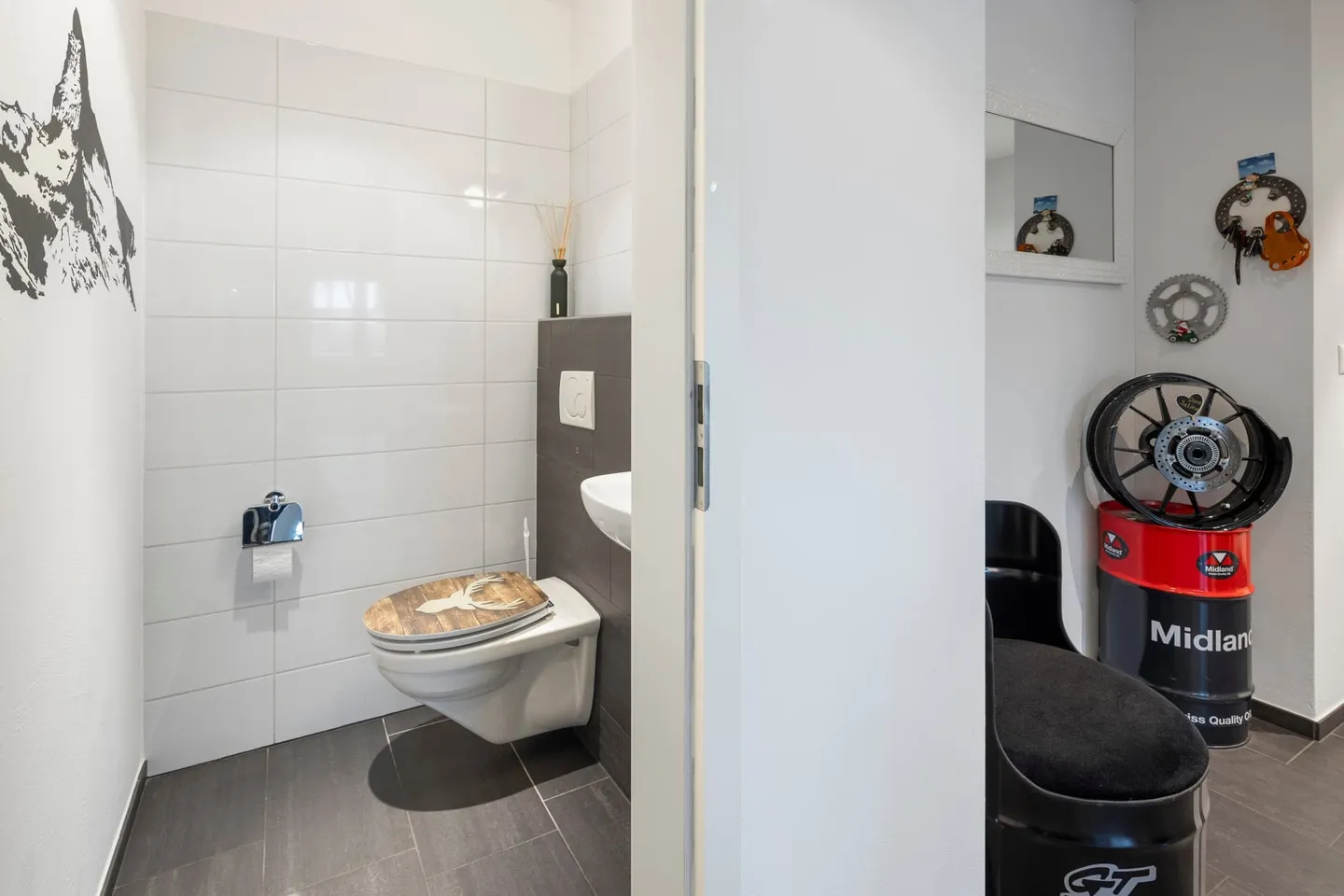 Appartamento moderno con balconi - Foto 12 di 13