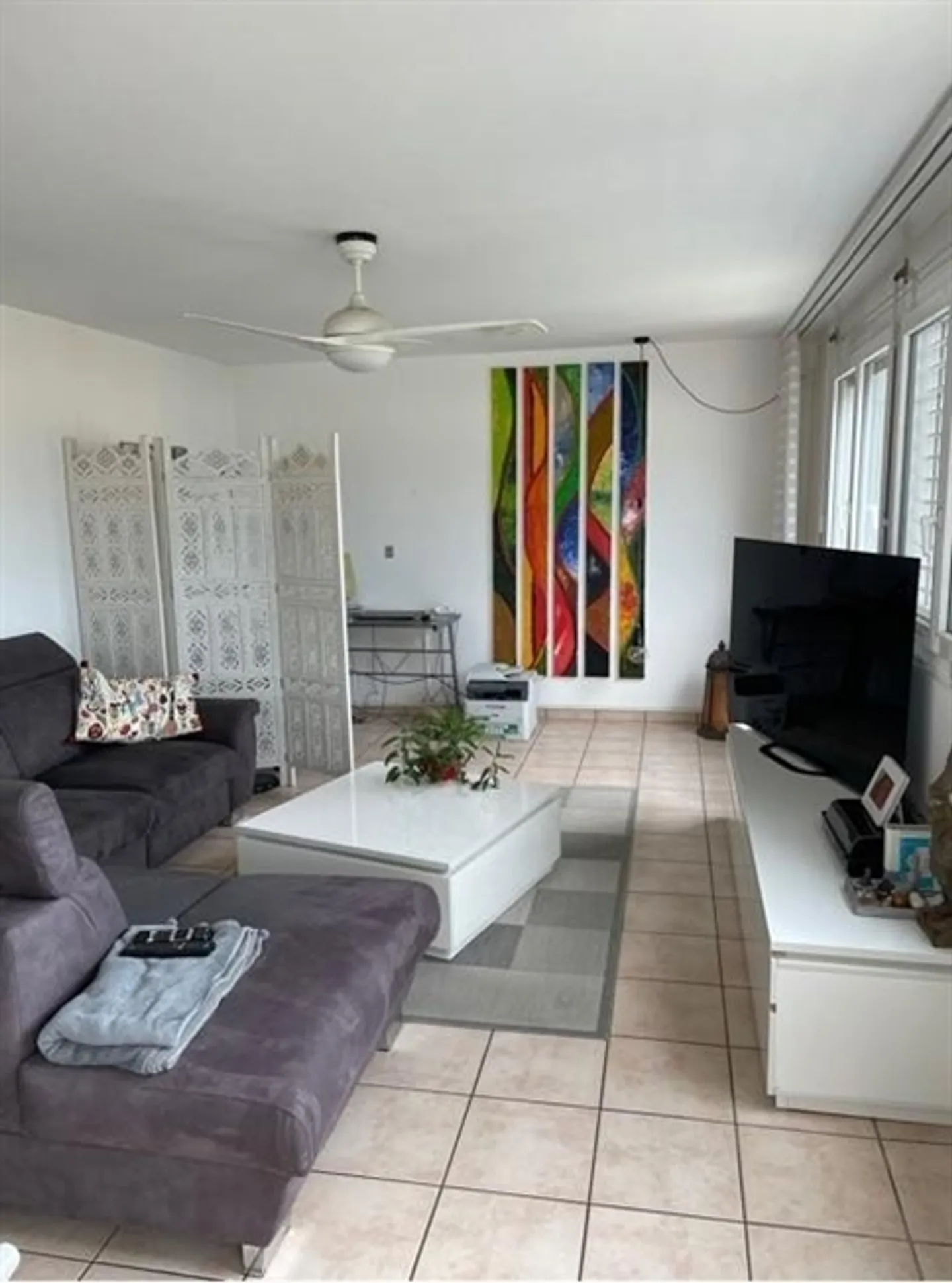 «Luminoso e pratico appartamento di 3.5 locali in zona centrale a Locarno-Solduno / Helle und praktische 3.5-Zimmer-Wohnung in Locarno-Solduno» - Foto 2 di 20