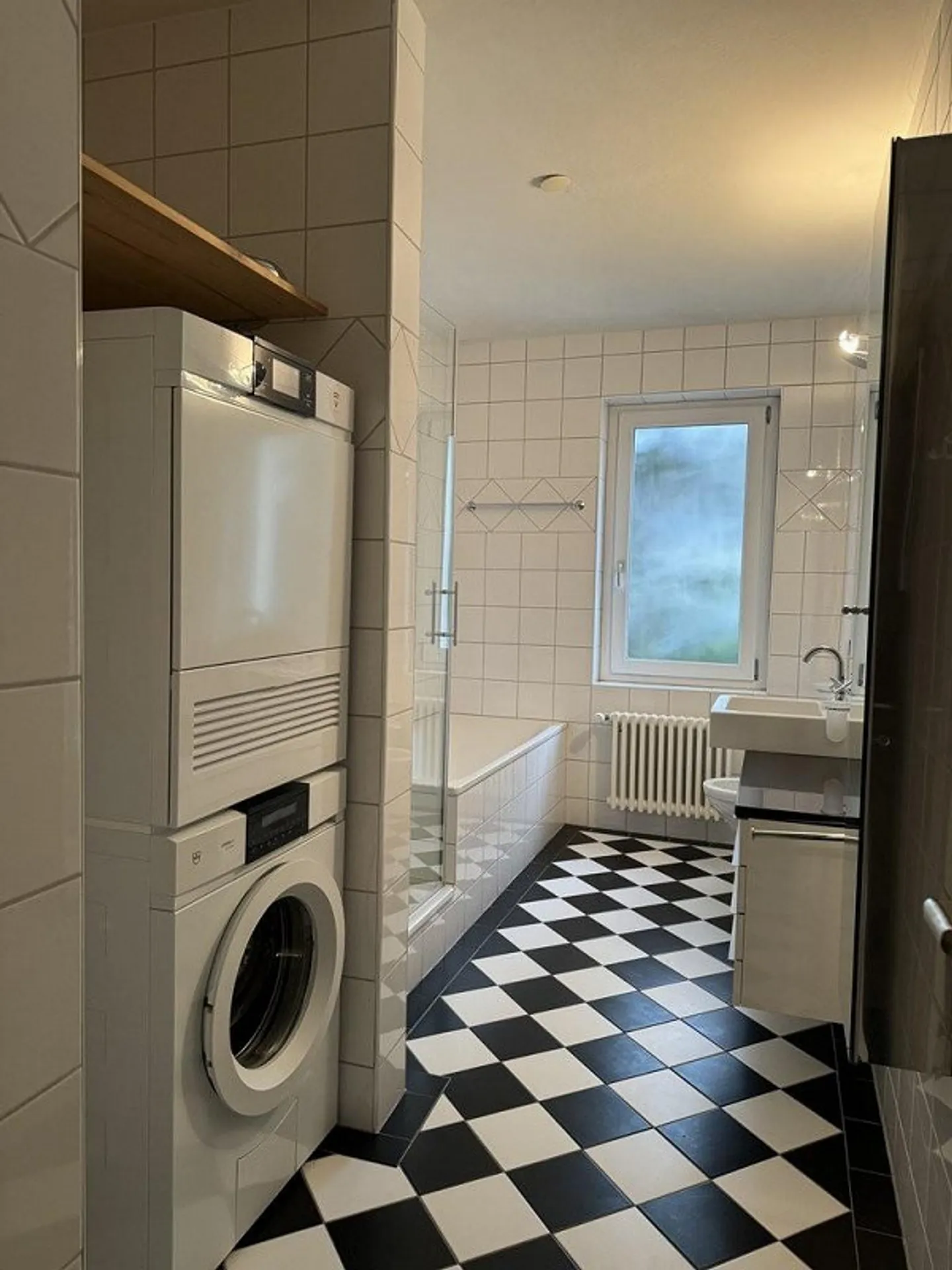 Charmante Wohnung mit Terrasse - Foto 4 von 11