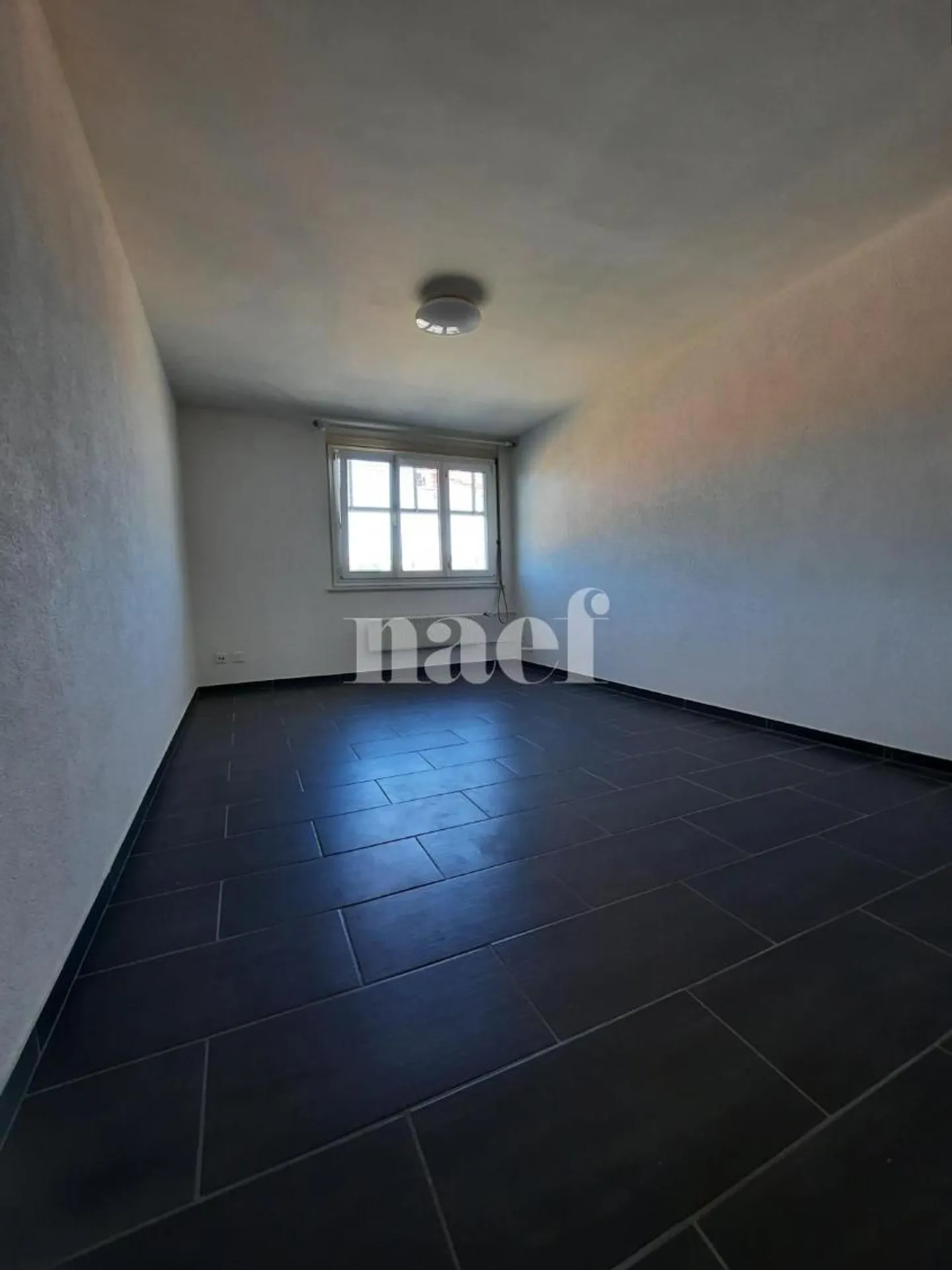 Bel appartement de 3 pièces au 3ème étage - Photo 6 sur 8