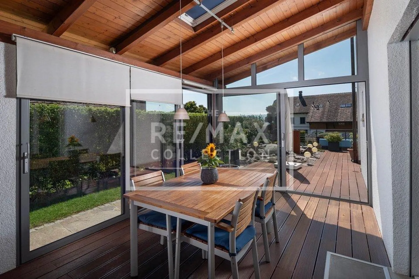 Maison familiale double spacieuse de 6,5 pièces avec galerie - Photo 8 sur 12