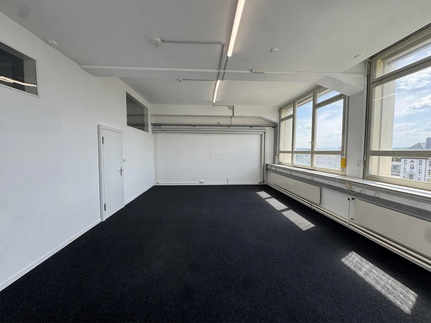 Commercial Space in Solothurn - Photo 2 of 7
