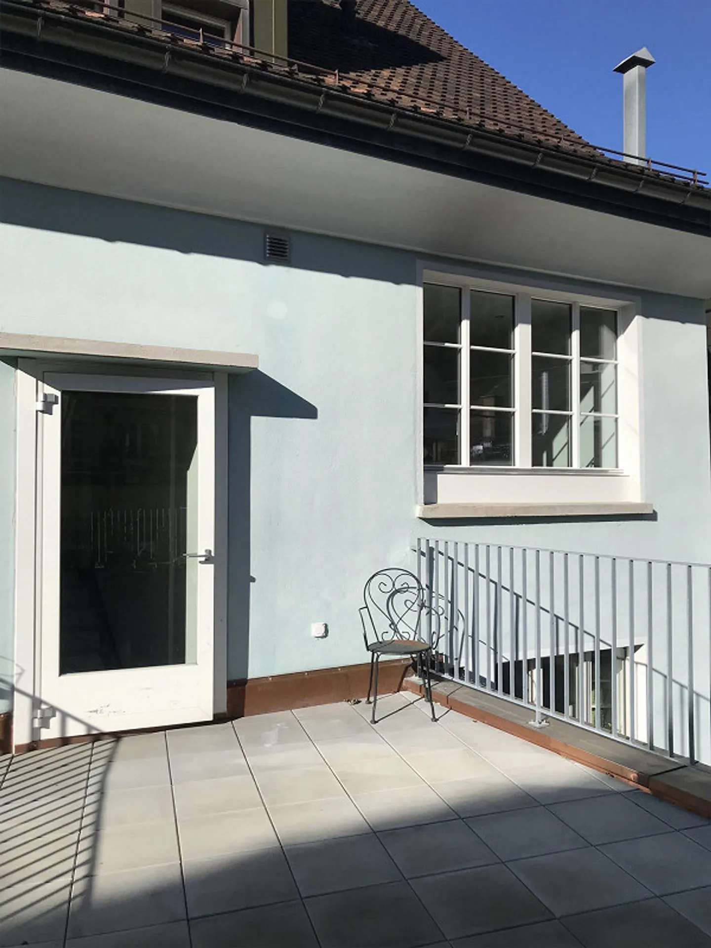 Appartamento duplex spazioso e recentemente ristrutturato nel centro di Altdorf - Foto 19 di 24