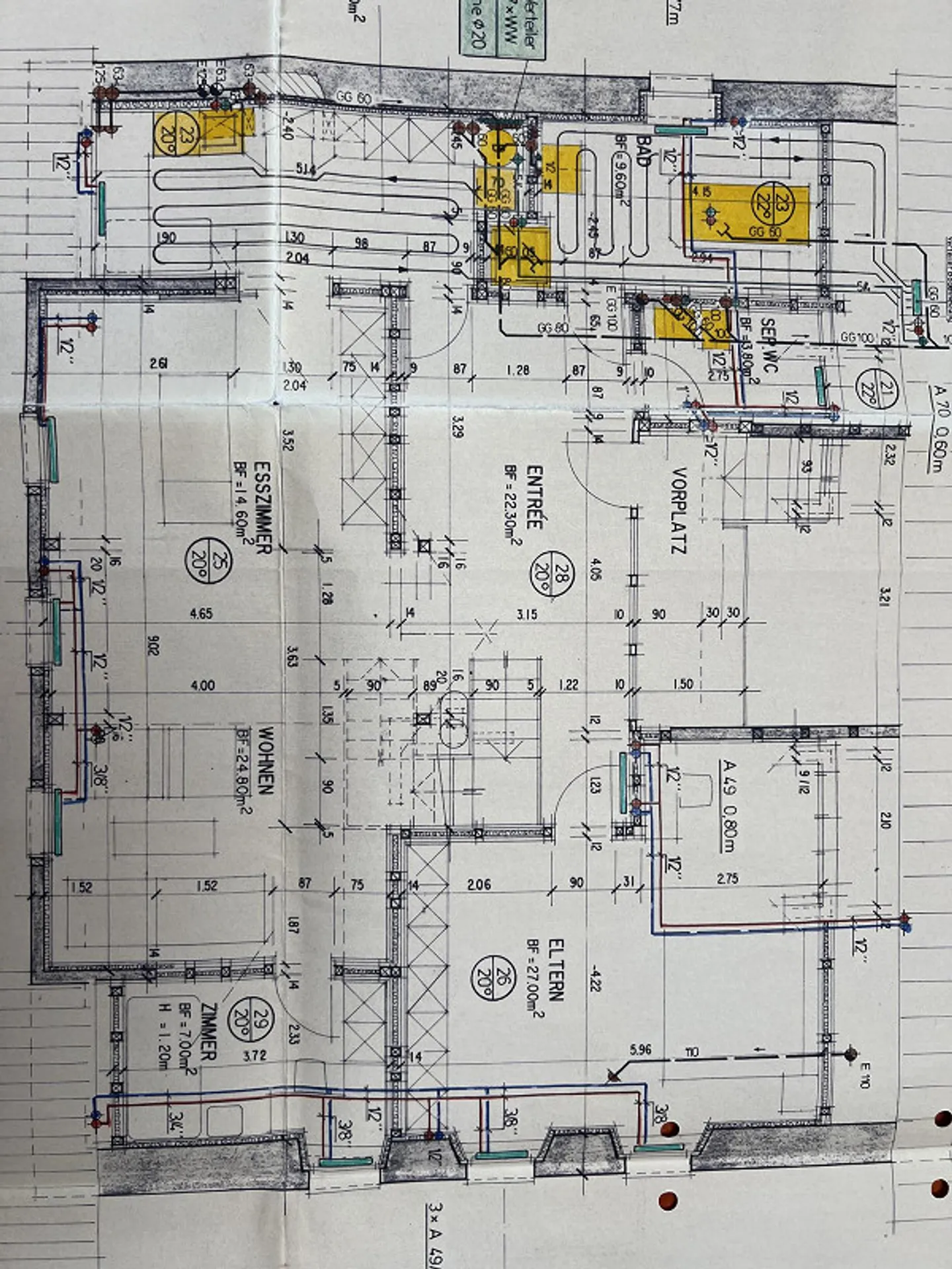 Appartamento duplex spazioso e recentemente ristrutturato nel centro di Altdorf - Foto 23 di 24