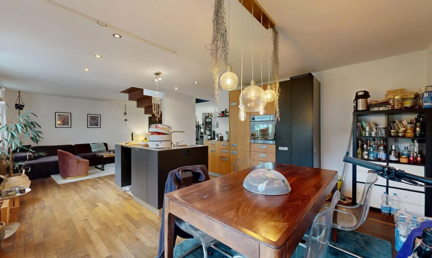 Single-family house Umiken - Photo 3 of 11