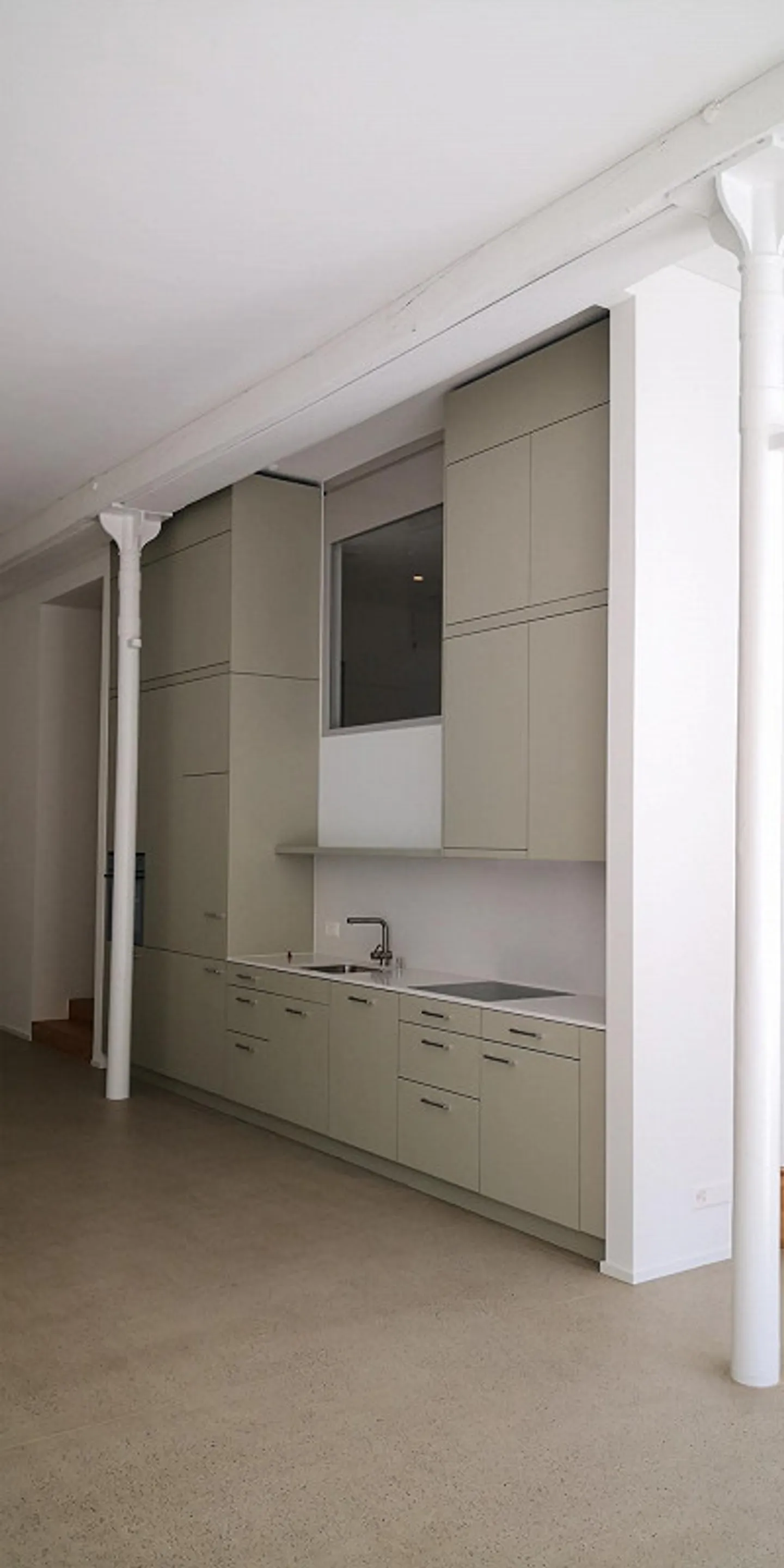 Loft Unico in Edificio Storico - Foto 2 di 14