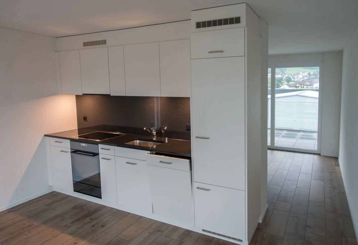 appartement penthouse exclusif de 2,5 pièces dans un emplacement central - Photo 7 sur 10