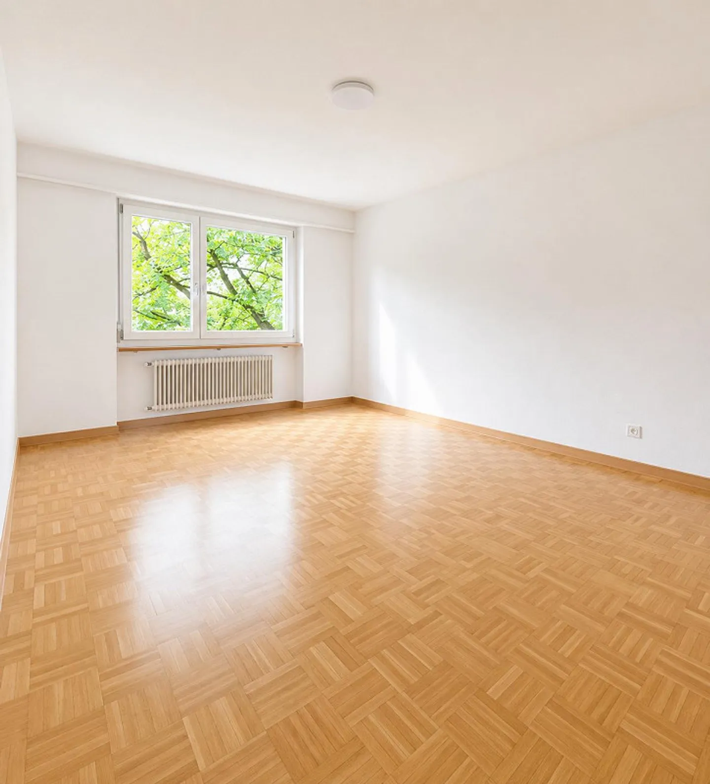 2.5-room apartment with balcony and good public transport connection - Photo 2 of 7