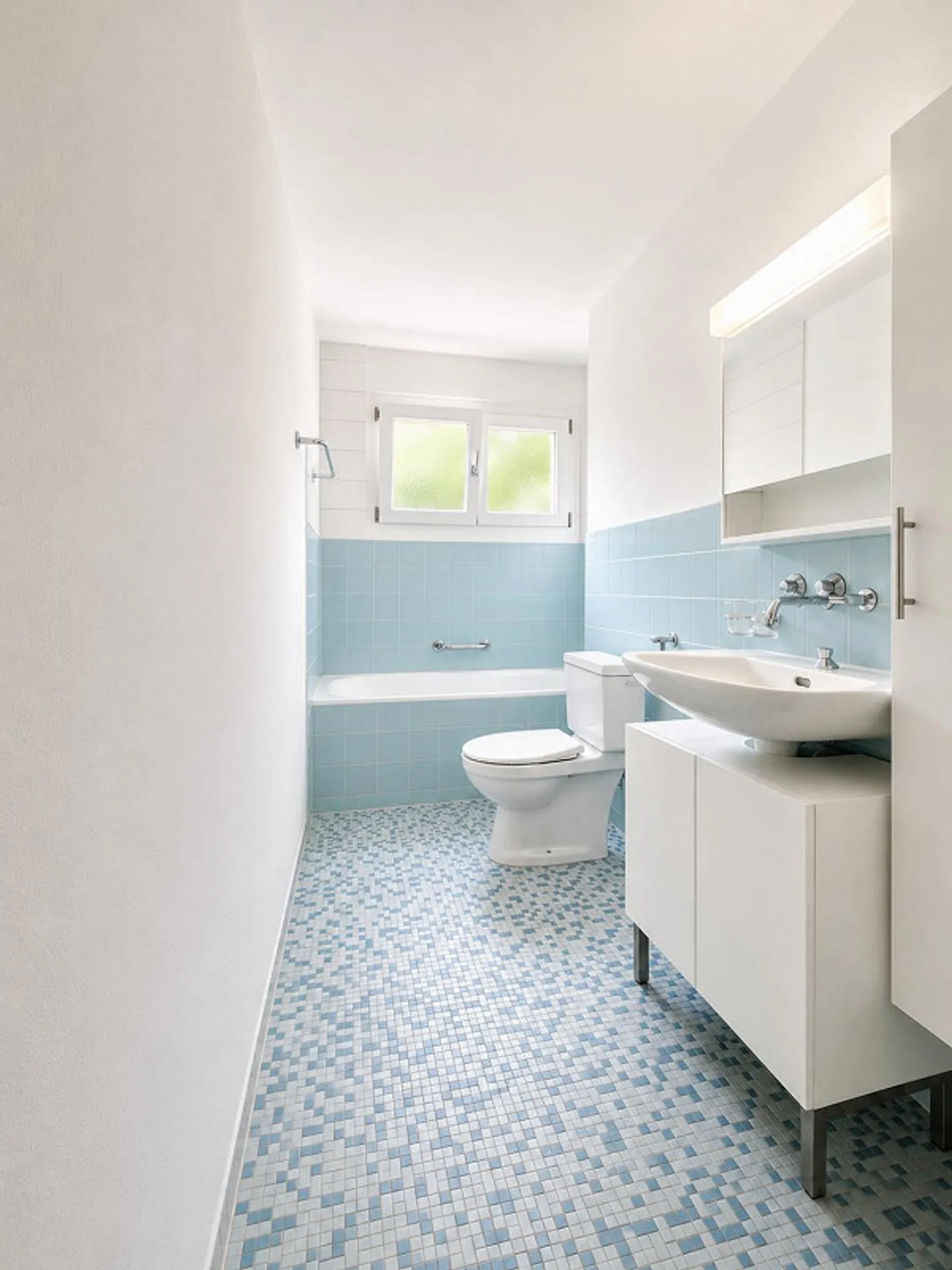 2.5-room apartment with balcony and good public transport connection - Photo 4 of 7