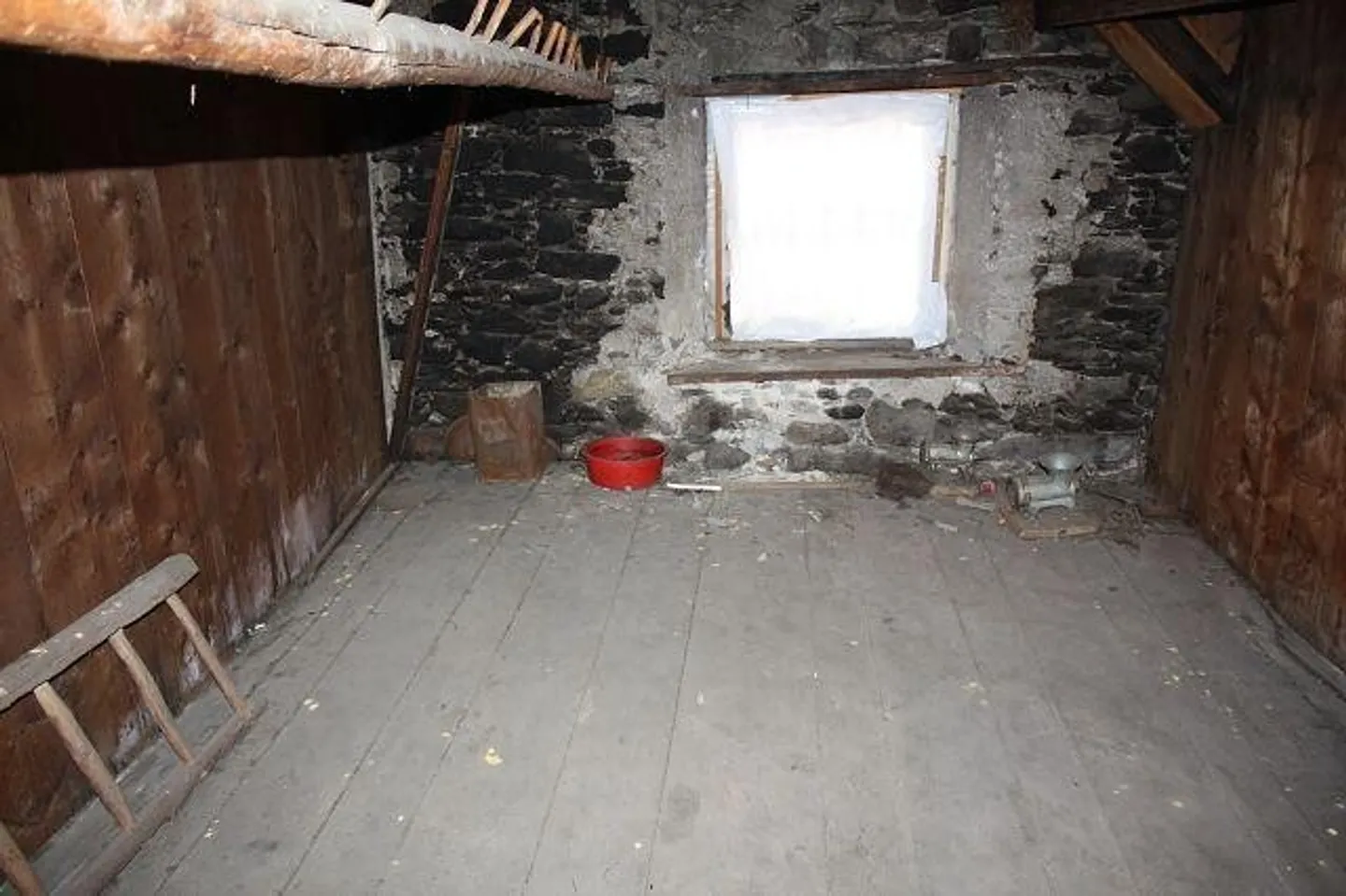 Charming Village House in Airolo - Photo 8 of 13