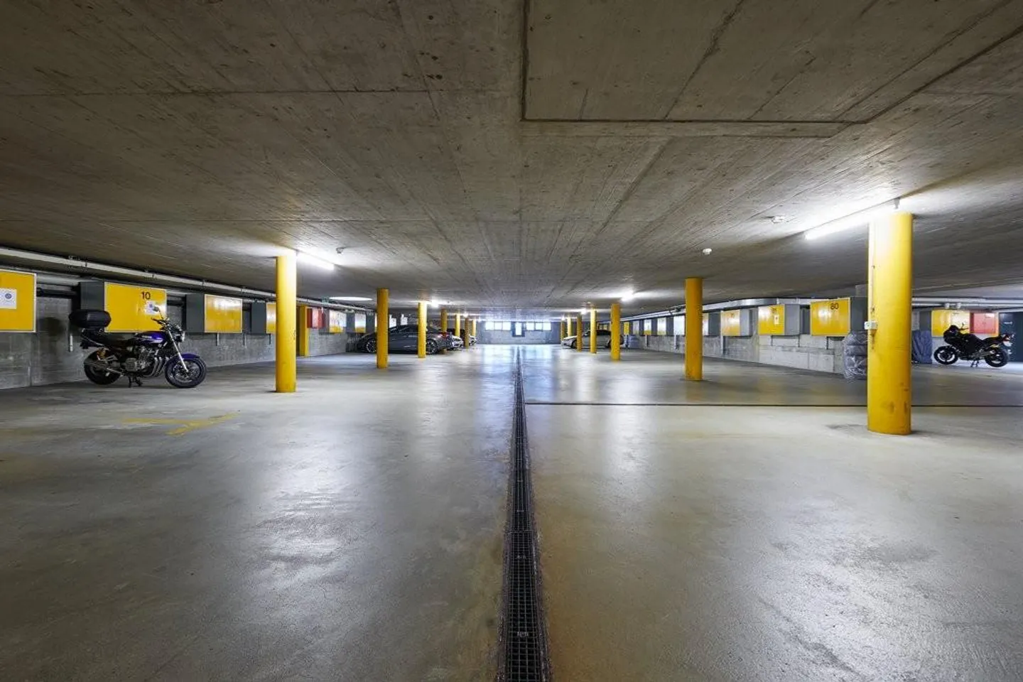 Posto auto nel garage sotterraneo - Foto 3 di 4