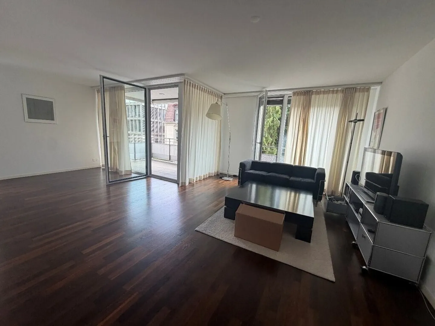 Wunderschöne 3.5 Zimmer in Lausanne - Bahnhofviertel - Foto 2 von 10