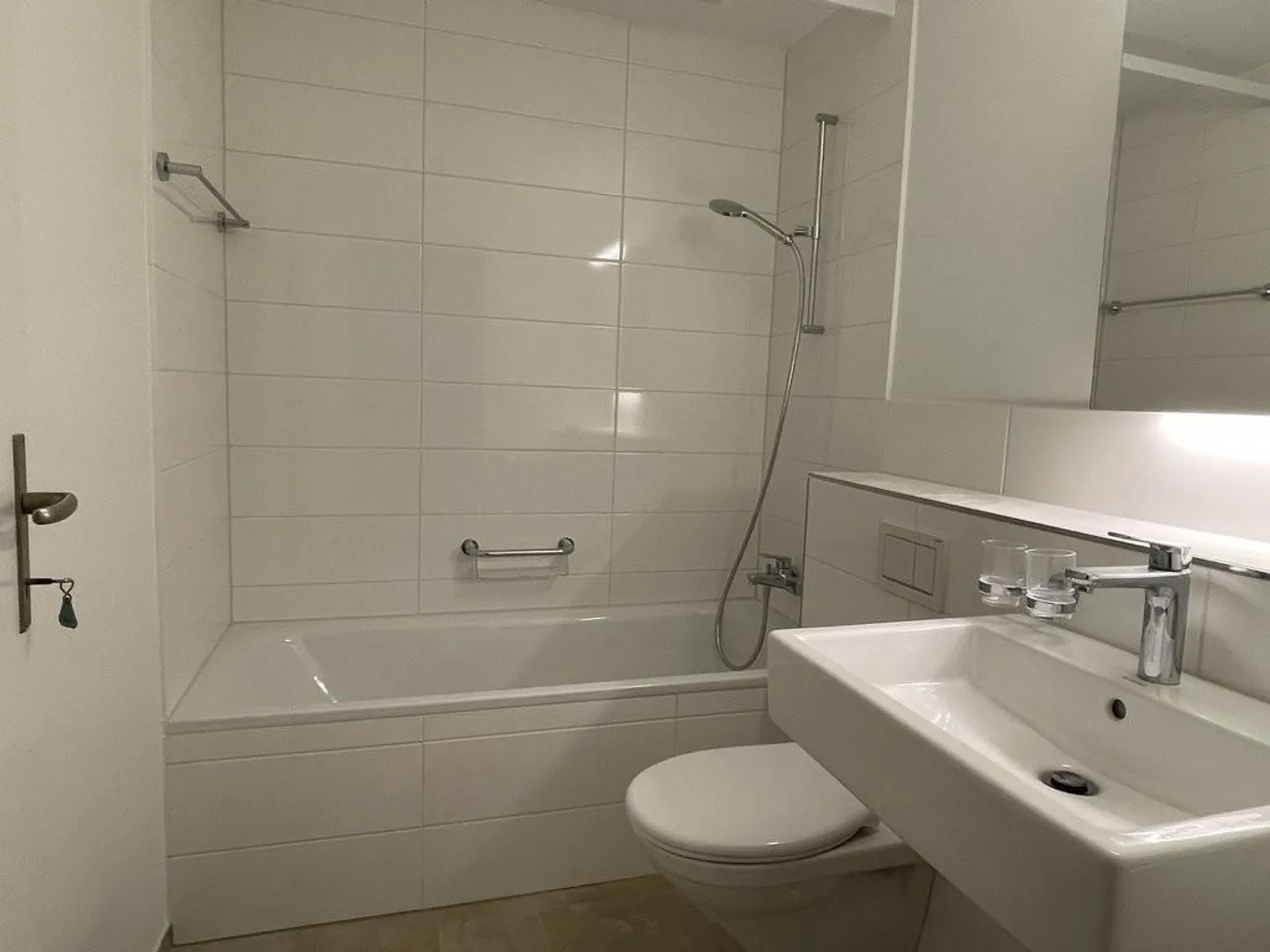 Grosszügige 4.5-Zimmerwohnung mit Balkon - Foto 3 von 5