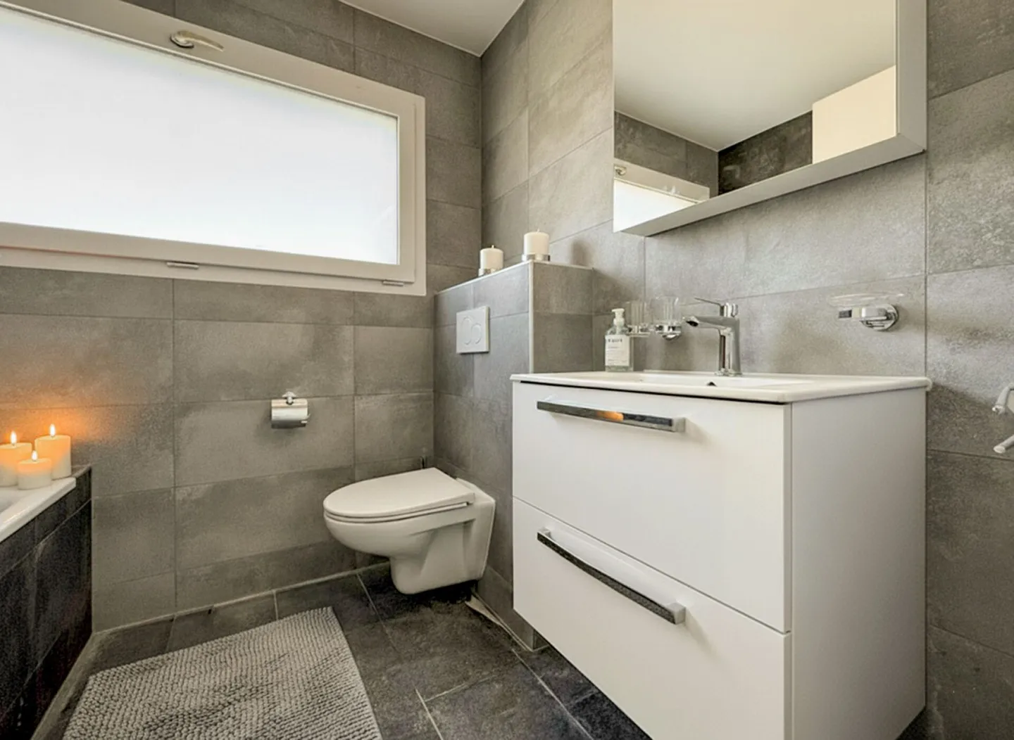 Villa individuelle de 4,5 pièces avec belle vue sur la plaine. - Photo 5 sur 12