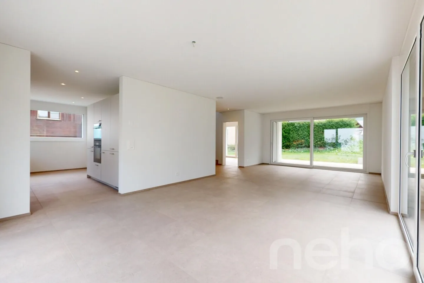 Single house for sale - Photo 1 of 13