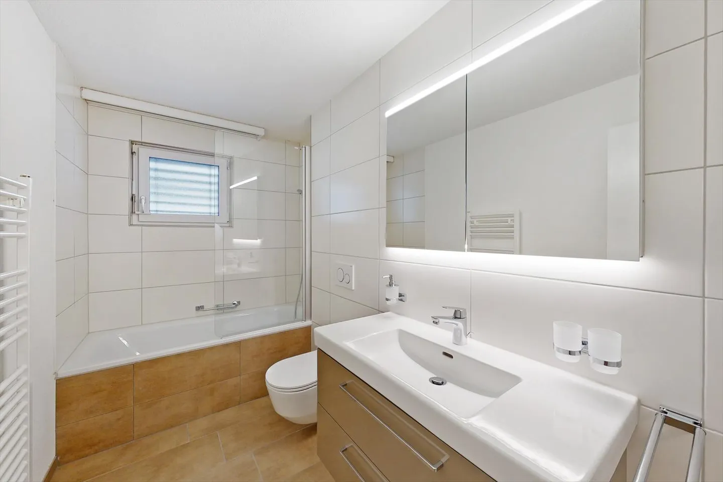 Your new home - cozy garden apartment! - Photo 3 of 6