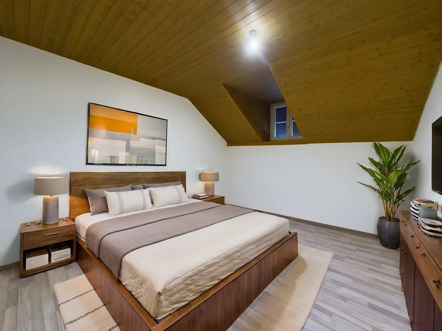 Esclusivo appartamento duplex 3.5 con fascino e stile a Thun - Foto 7 di 13