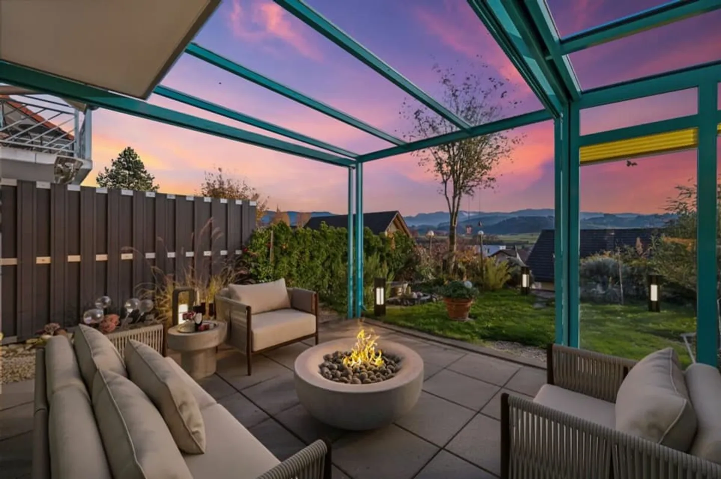 Space. Peace. View. - Quality of living in Alterswil - Photo 13 of 13