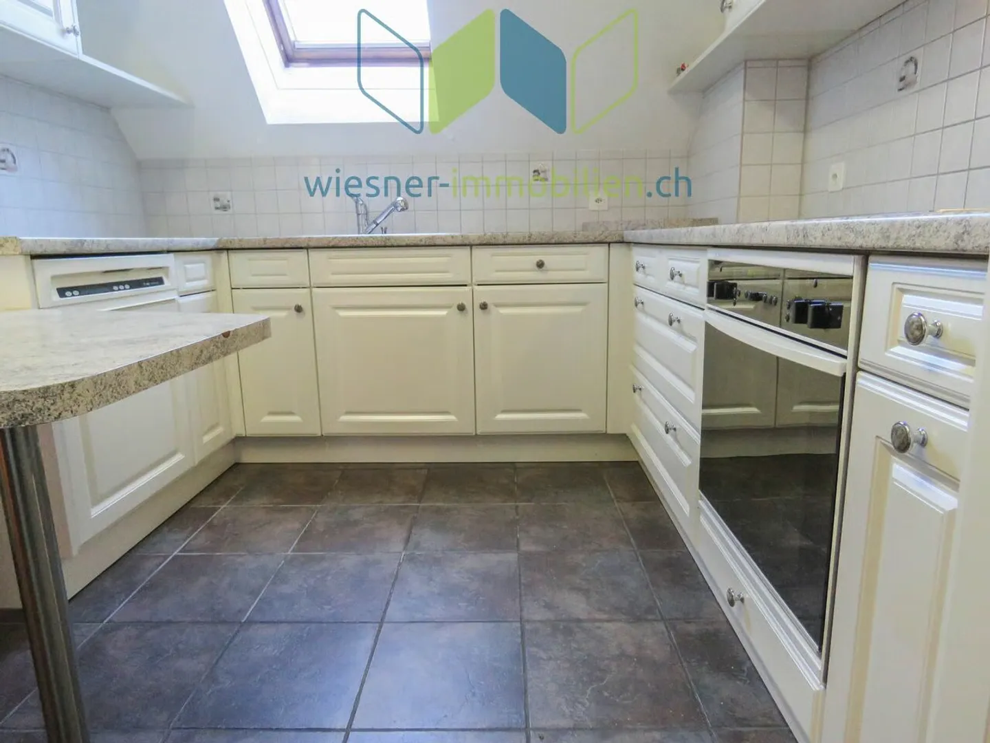MEHRGENERATIONENHAUS MIT GROSSEM AUSBAUPOTENZIAL!! - Photo 7 sur 8