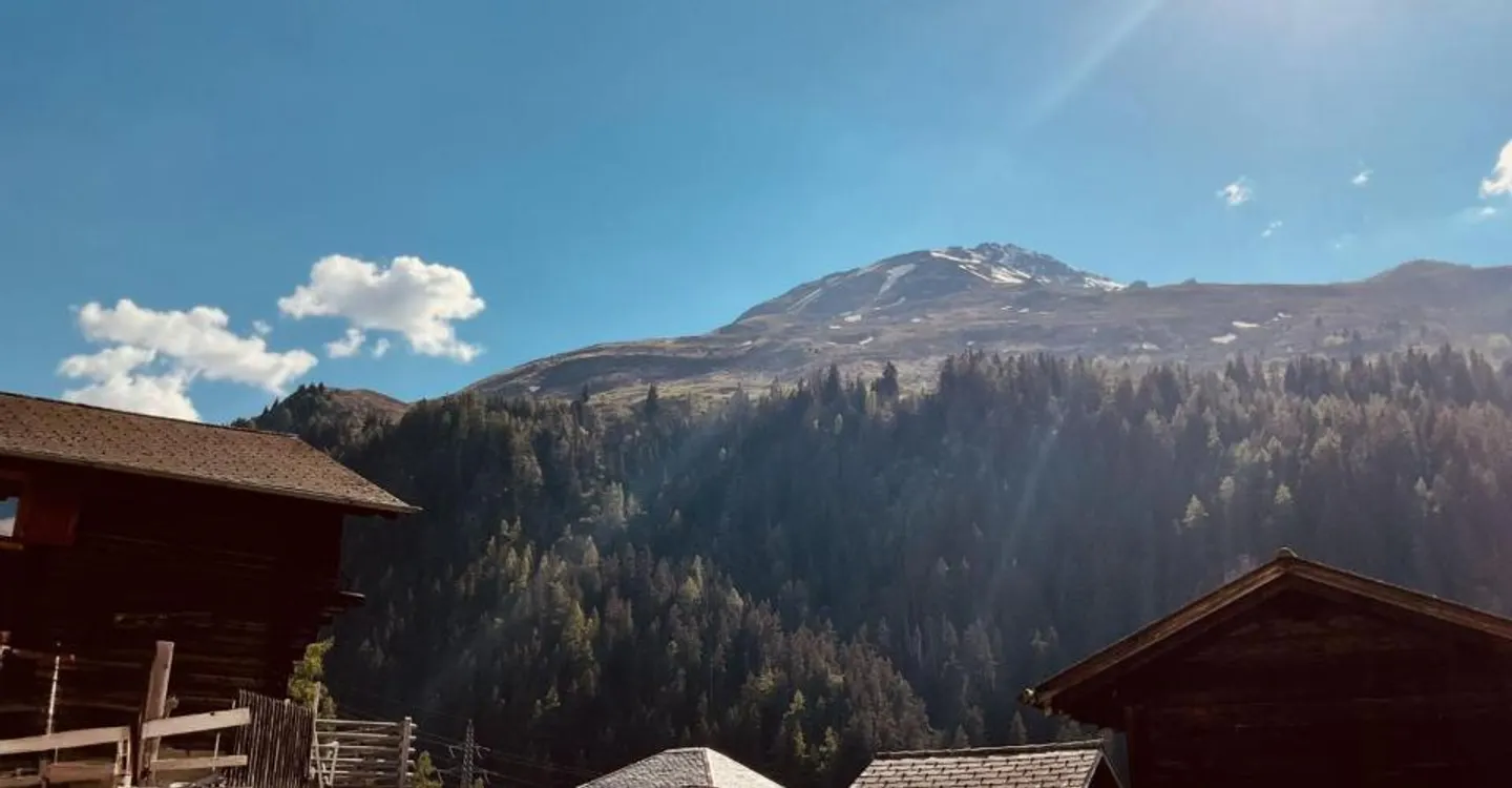 Affascinante casa di villaggio nel cuore del villaggio - Foto 2 di 13