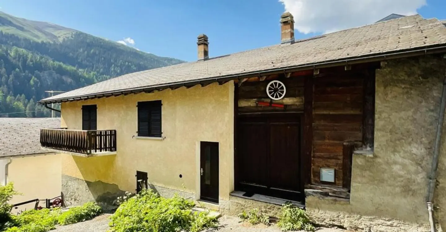 Affascinante casa di villaggio nel cuore del villaggio - Foto 3 di 13