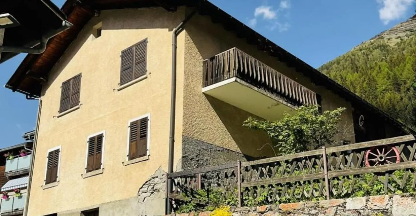 Affascinante casa di villaggio nel cuore del villaggio - Foto 4 di 13