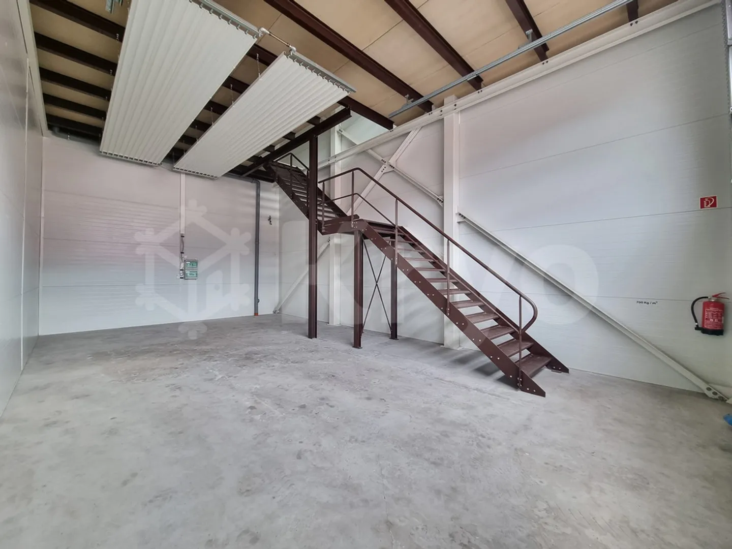 Box n. 27 in affitto - Foto 2 di 7