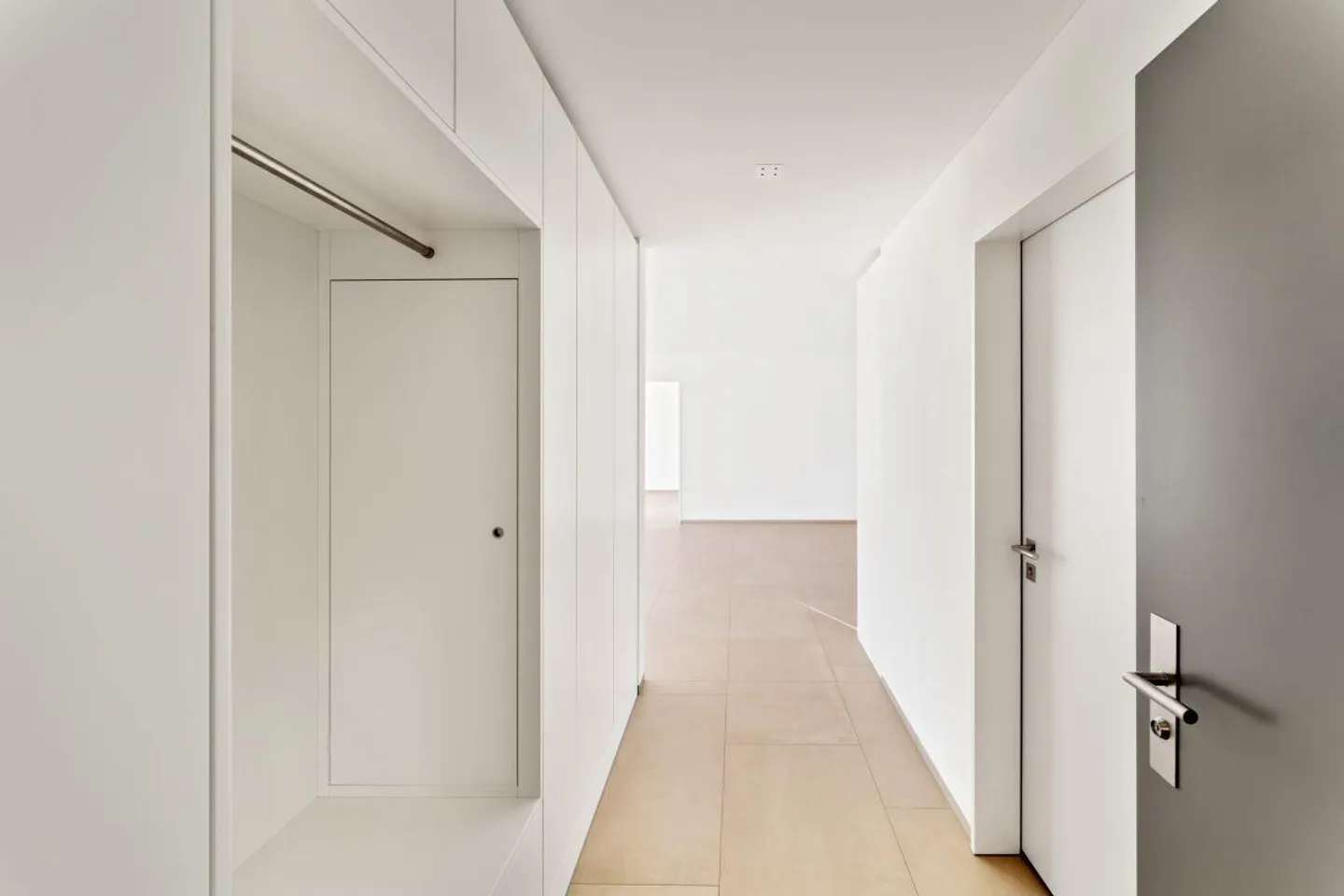 Prima o seconda residenza: Appartamento nuovo esclusivo in posizione privilegiata - Foto 7 di 13