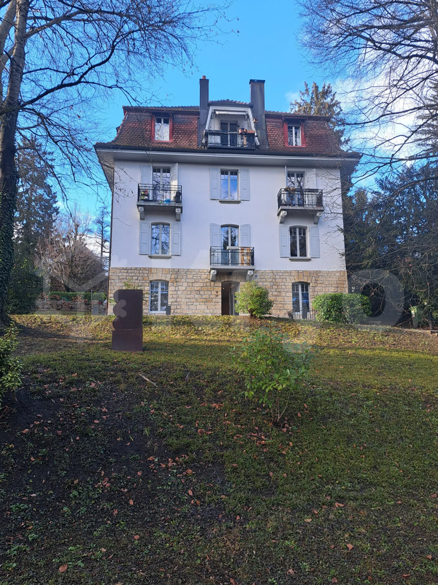 Appartement moderne au rez-de-chaussée - Photo 2 sur 9