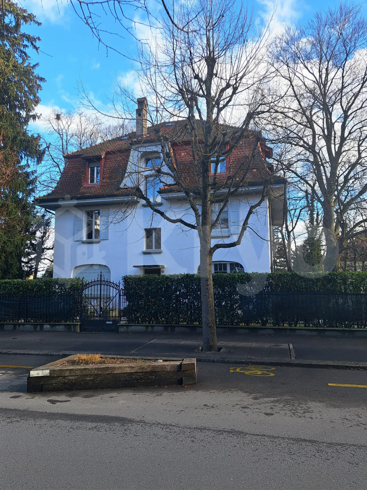 Appartement moderne au rez-de-chaussée - Photo 1 sur 9