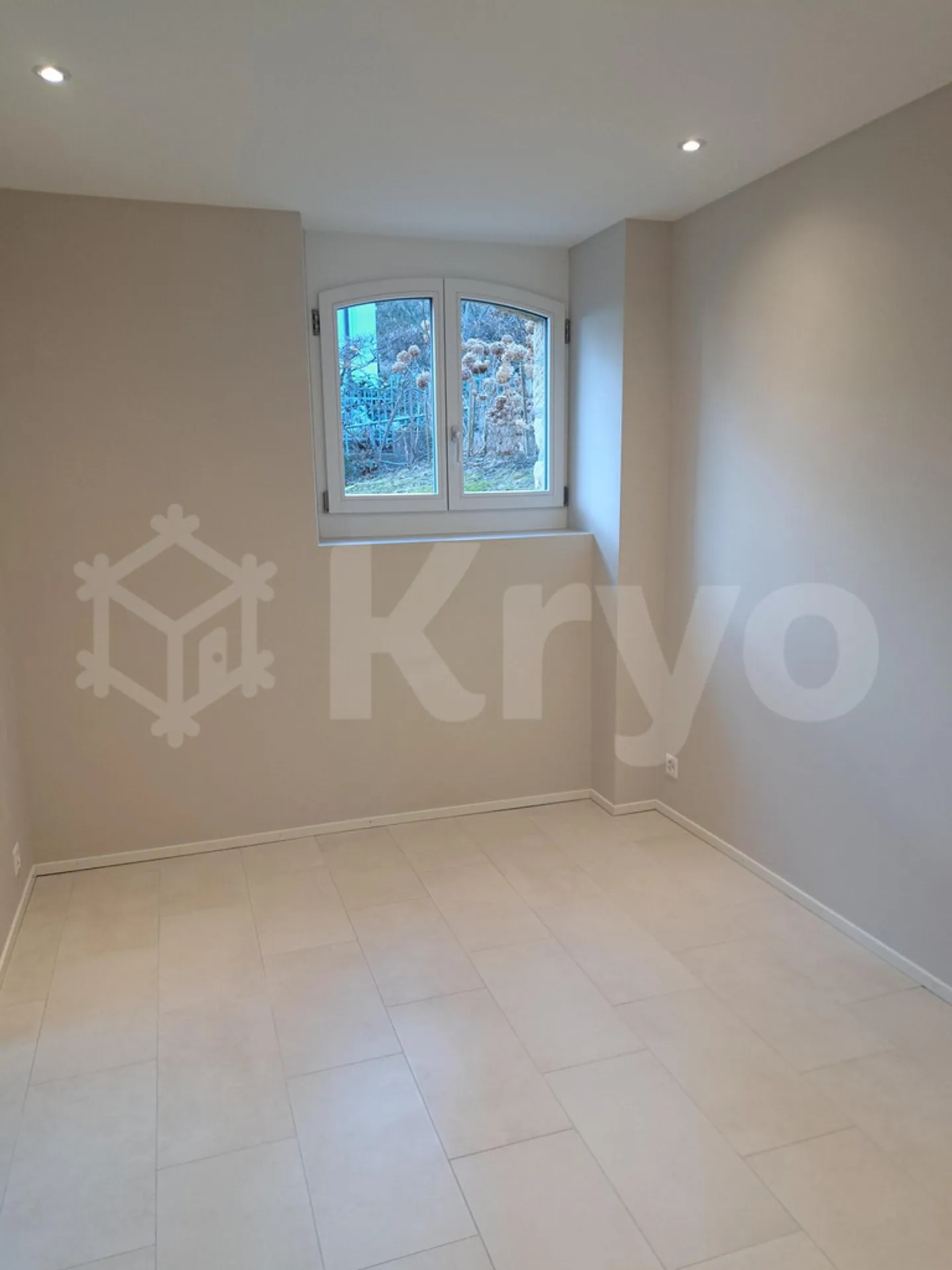 Appartement moderne au rez-de-chaussée - Photo 8 sur 9