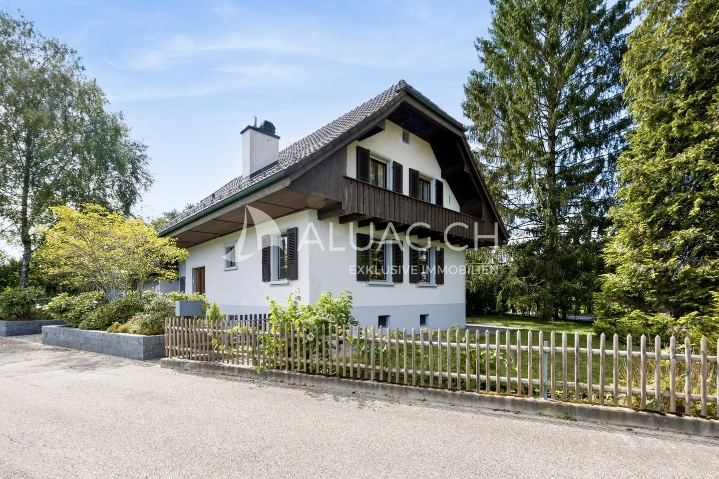 RAUM FÜR TRÄUME – WOHNEN IM GRÜNEN - Foto 1 von 21