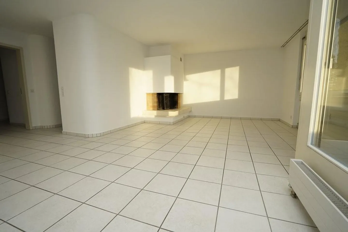 Gemütliche Wohnung mit Balkon - Foto 3 von 7
