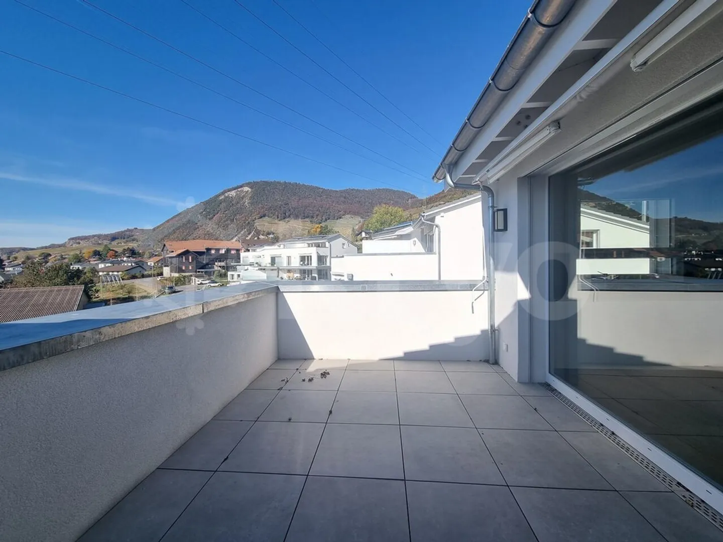Magnificent 4.5-room apartment in the attic - Photo 6 of 12