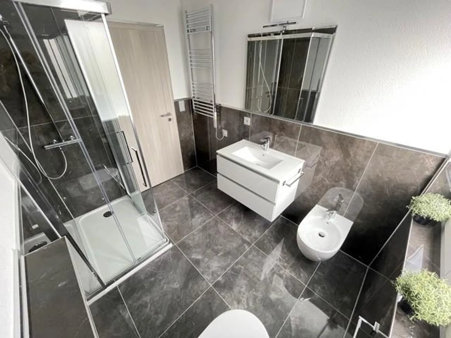 Bright 3.5 rooms in the heart of Mendrisio - Photo 6 of 8