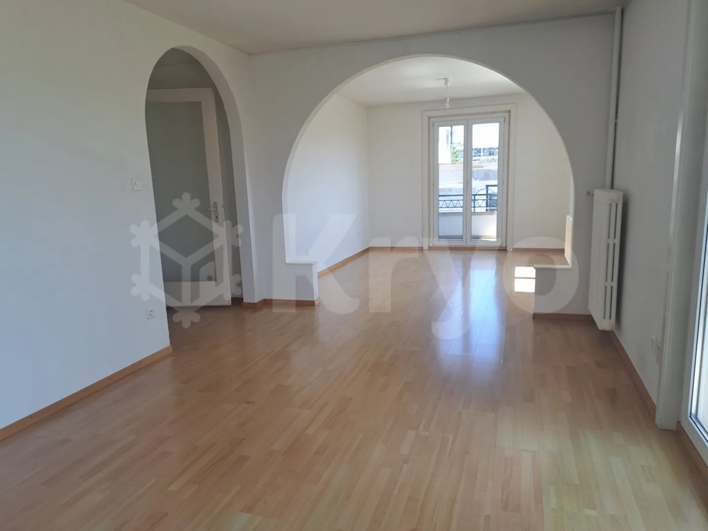 Charmante Wohnung mit Traumhaftem Ausblick - Foto 2 von 7