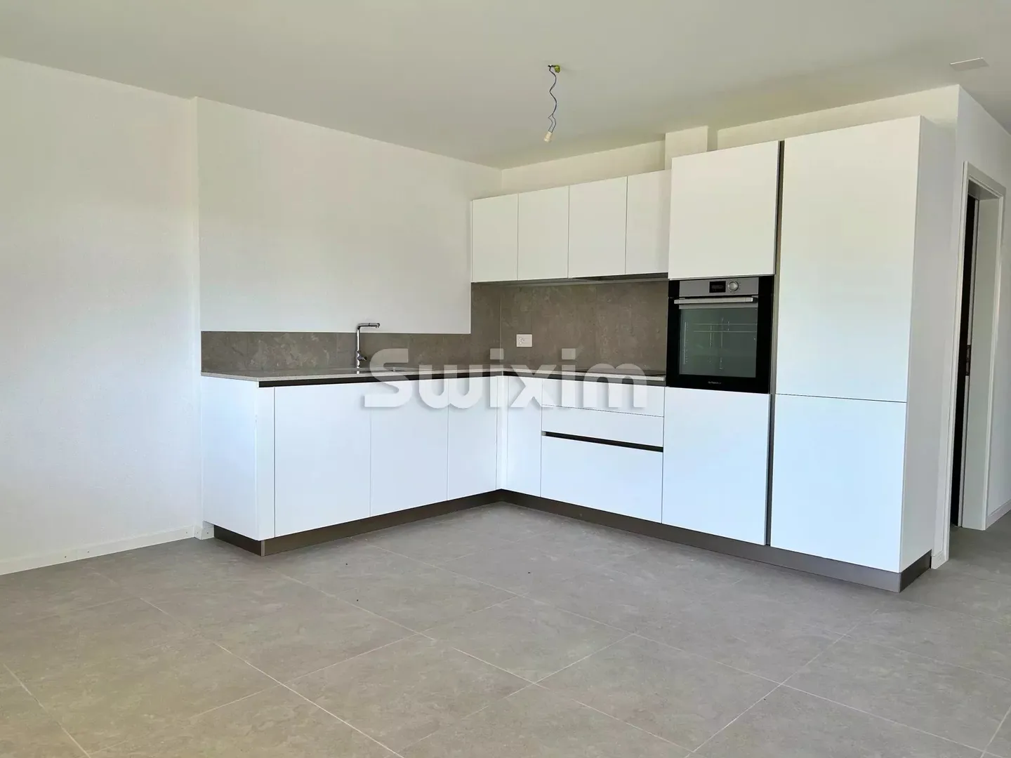 Appartamento in affitto - Foto 3 di 8