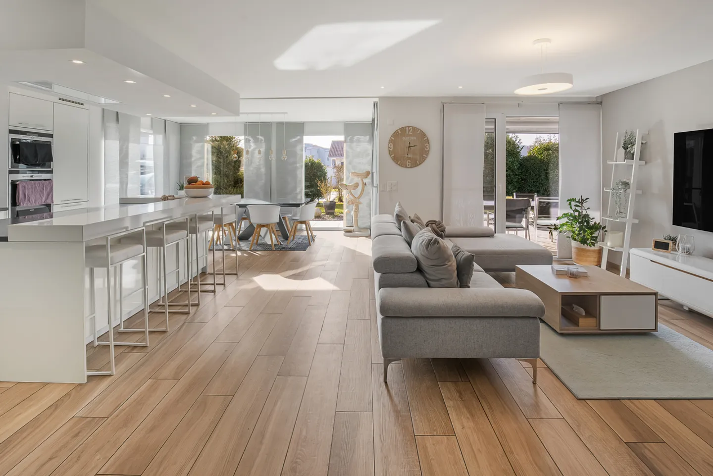 Villa moderne avec piscine à Fétigny - Photo 4 sur 8