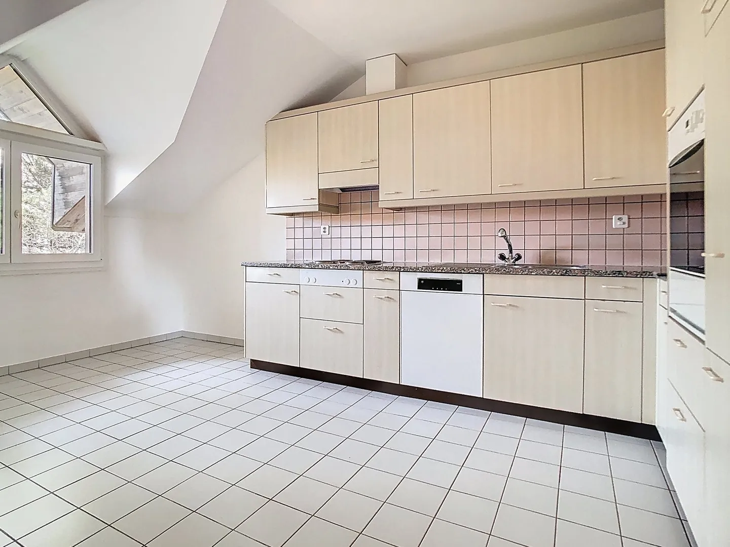 Wohnung mieten - Foto 2 von 13