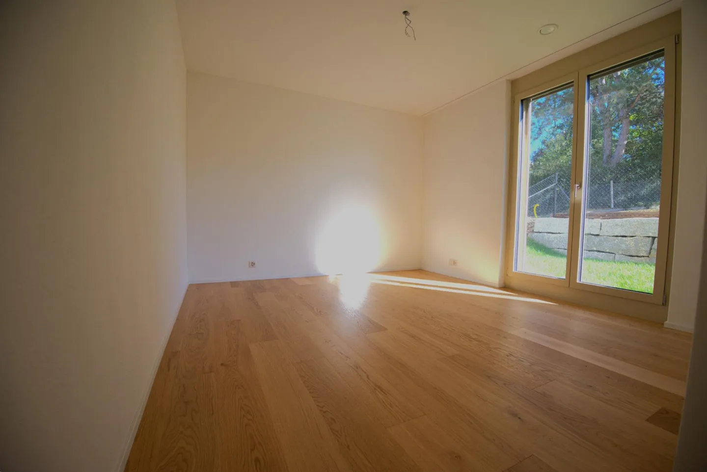 First occupancy: New 5.5 room garden apartment in Ehrendingen - Photo 1 of 13