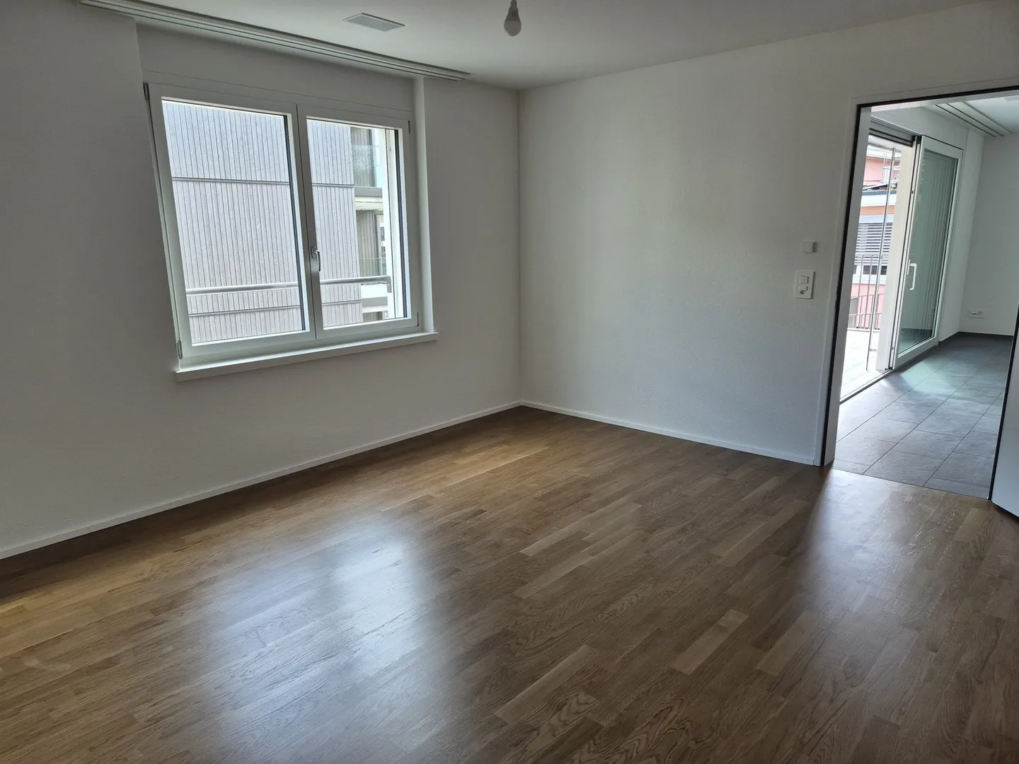 Modern 4.5-Room Apartment in Bülach - Photo 8 of 13