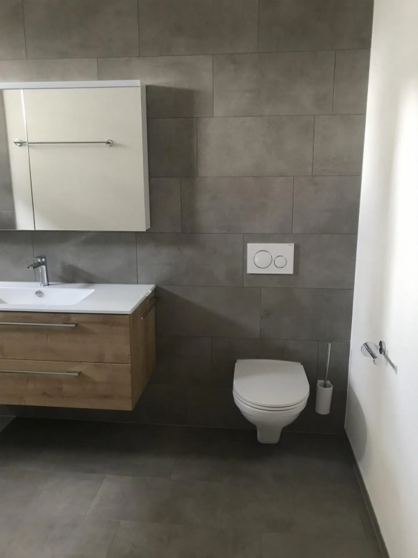 5.5 Room Garden Apartment with Large Lawn - Photo 11 of 30