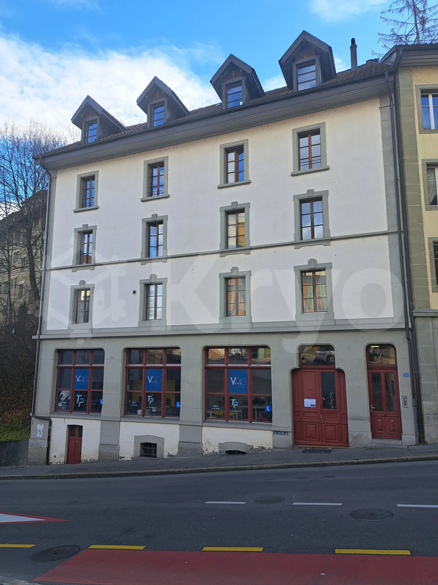 1.5 rooms - ideal for students - Photo 1 of 4