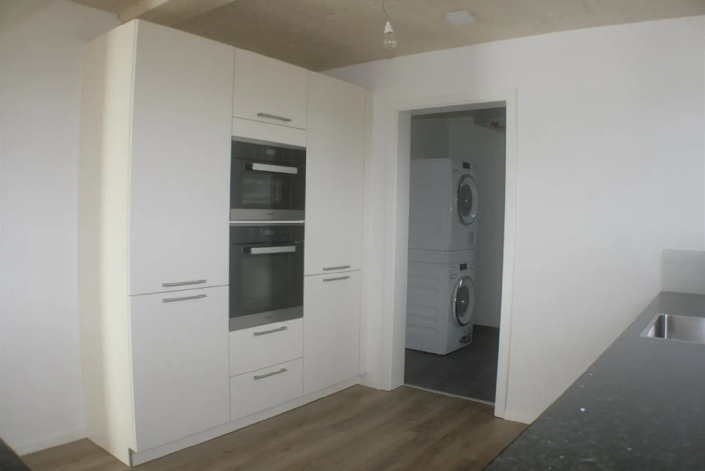 Living with a view - Photo 4 of 11